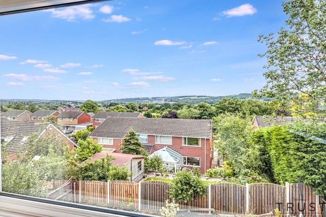 15, St. Marys Walk, Mirfield photo 2