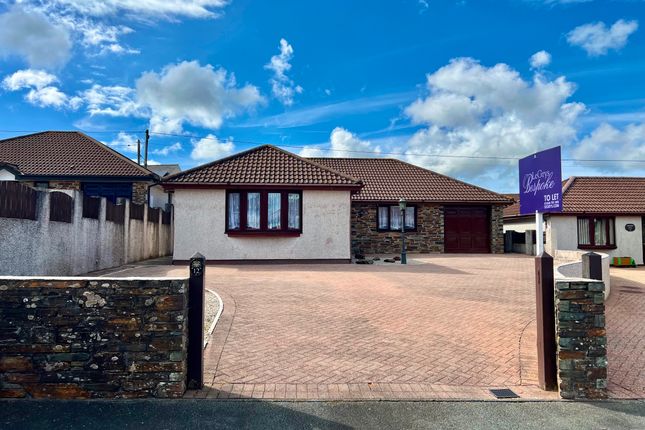 Bungalow to rent in Primrose Close, Roche, St. Austell