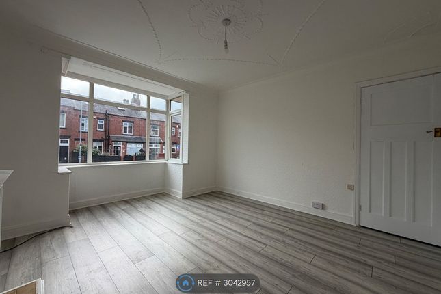 Marsden Place, Leeds photo 3