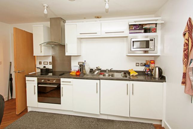12, Ten Tree Croft, Telford photo 4