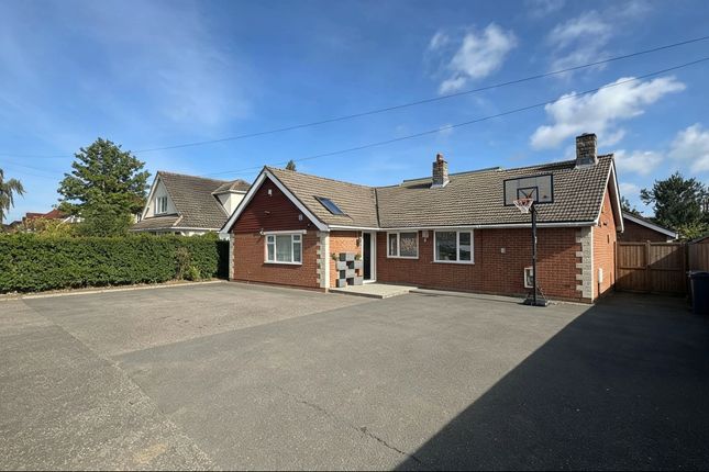 5-bed house on 143, Chartridge Lane, CHESHAM, £3,000/mo