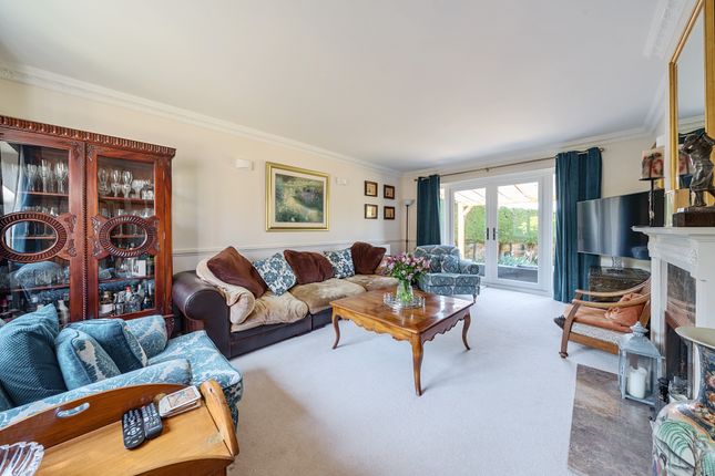 16, Kinghorn Park, Maidenhead photo 3