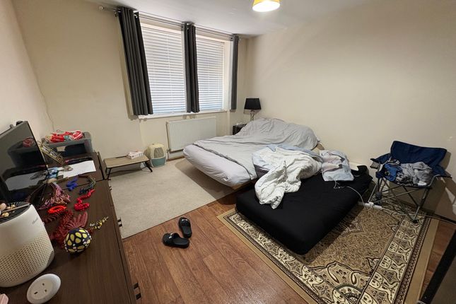 Flat 1 48 Southdown House, West Street, Pulborough photo 4