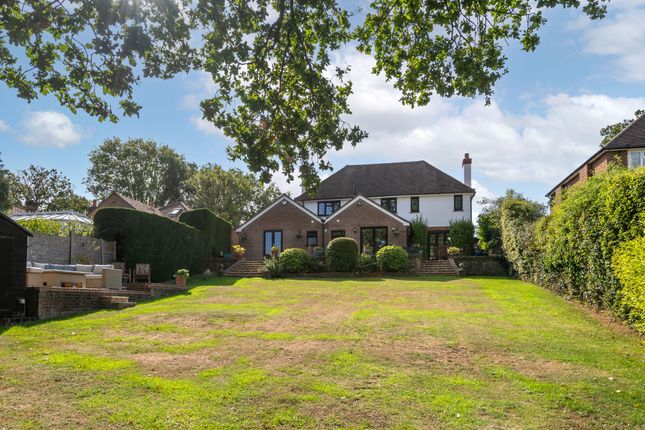 Trevista Lodge Lane, Redhill photo 2