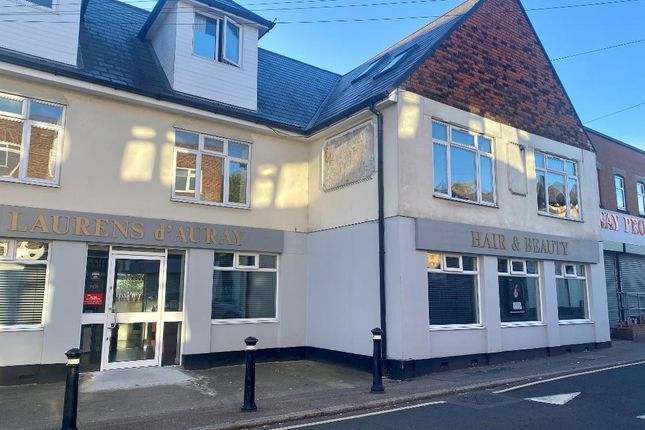 Thumbnail Flat for sale in High Street, Stanford Le Hope, Essex