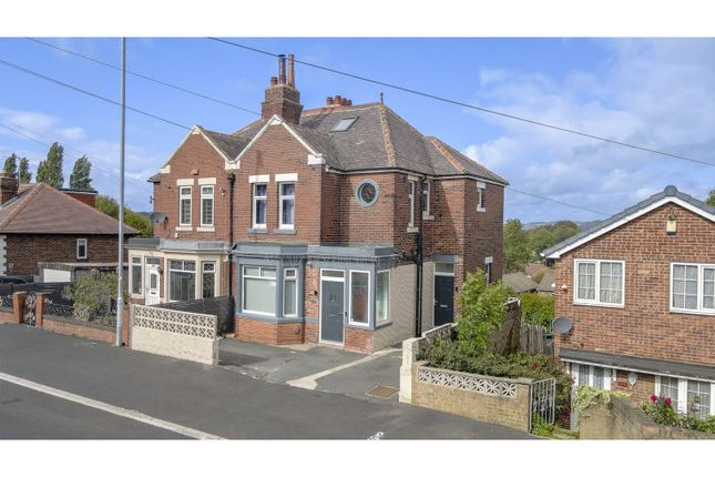 128, Green Hill Road, Leeds photo 2
