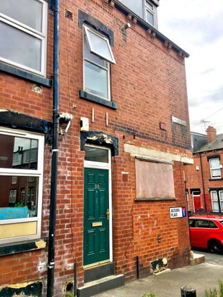 Thumbnail Terraced house to rent in Autumn Place, Leeds