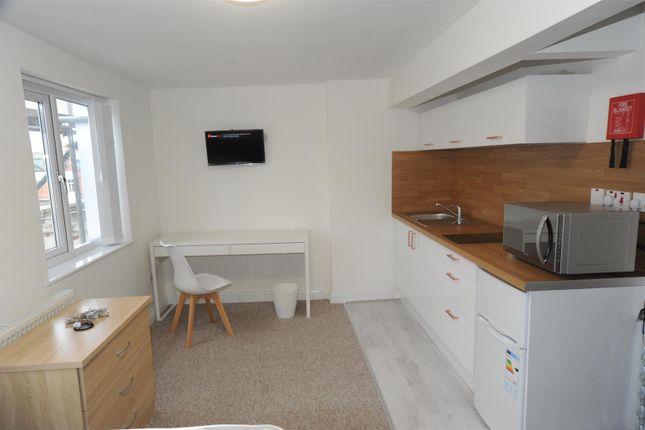 Flat to rent in Borough Road, Middlesbrough, North Yorkshire