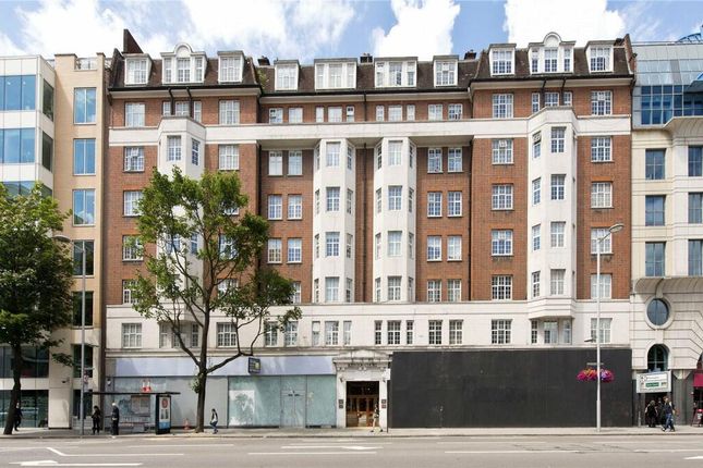 Flat for sale in Kensington High Street, London