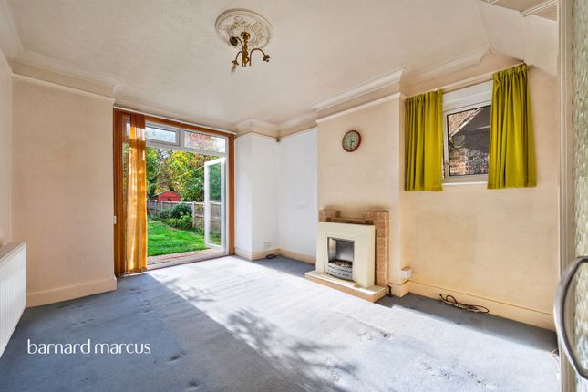 Collingwood Road, Sutton photo 2
