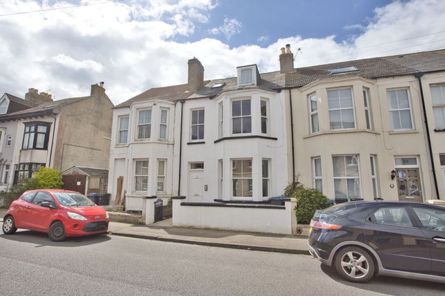 Flat for sale in Canada Road, Walmer