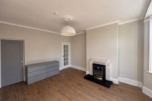 medlar court, slough photo 2