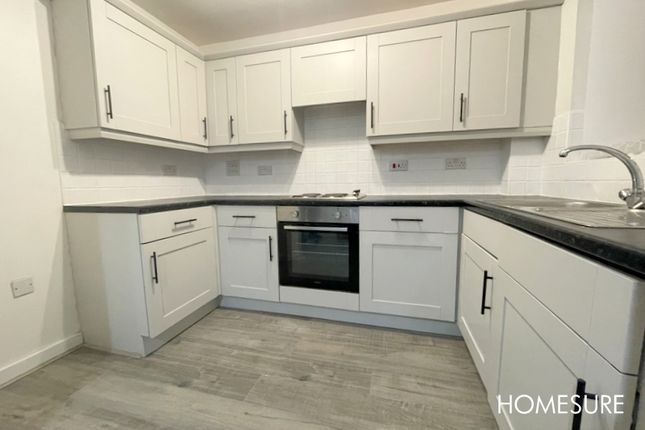 Thumbnail Flat to rent in Woodsome Park, Woolton