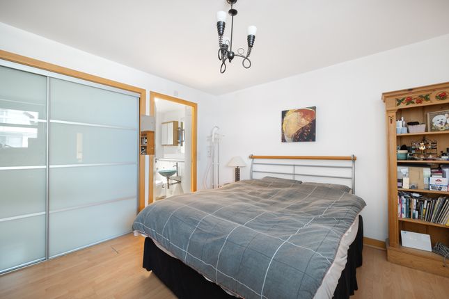 Flat for sale in High Street, City Centre, Glasgow