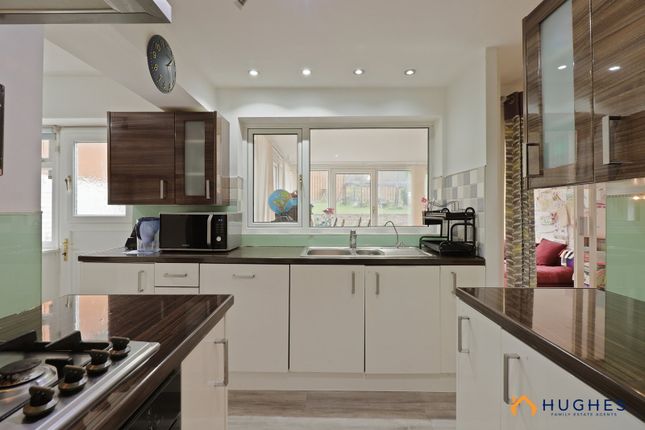 11, Darley Grove, Sheffield photo 4