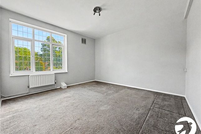 Flat 1, Crescent House,, Crescent Way, Orpington photo 4