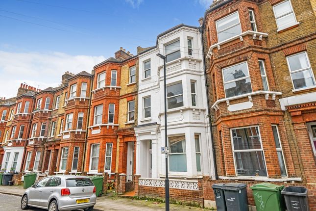 47b, Handforth Road, London photo 3