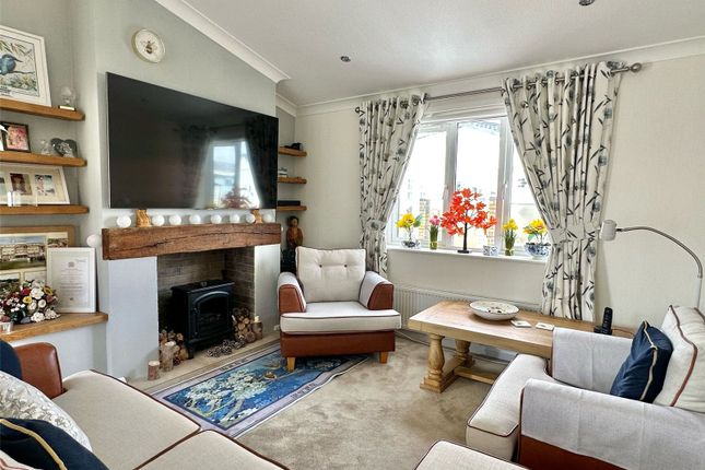 50 Solent Grange,, New Lane, Lymington photo 4