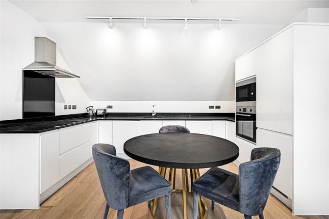 Flat 26,, Basil Mansions, Knightsbridge photo 4