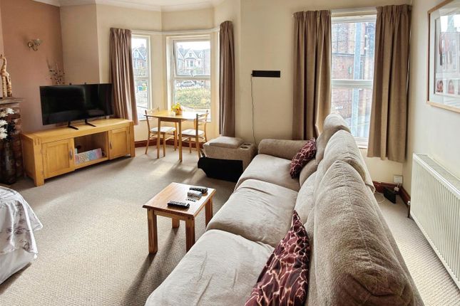 10, Carlton Road, Lowestoft photo 2