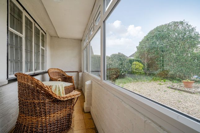 Summer Lodge Walton Lane, Chichester photo 2