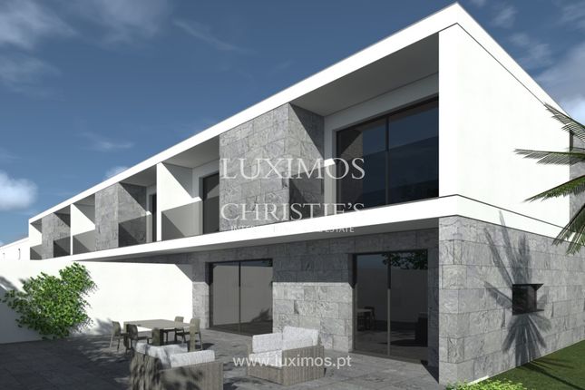 Thumbnail Land for sale in 4405 Valadares, Portugal