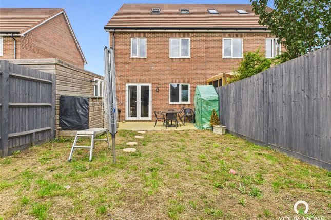 3, Bootes Close, Kent photo 2
