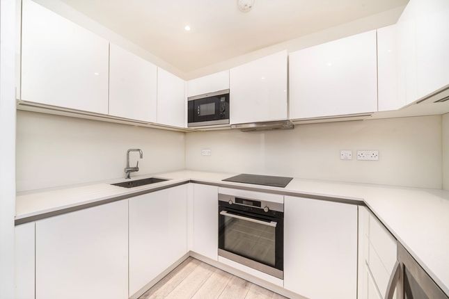 Apartment 1 Distel Apartments, 19, Telegraph Avenue, Greenwich photo 4