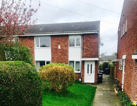 Thumbnail Maisonette to rent in Rose Drive, Brownhills, Walsall