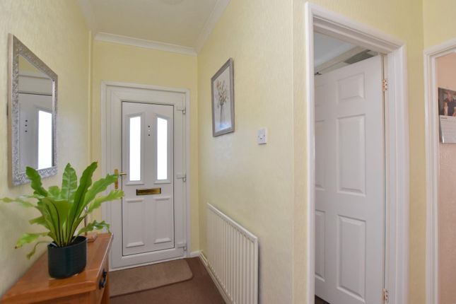 4, Bridle Way, Hythe photo 4