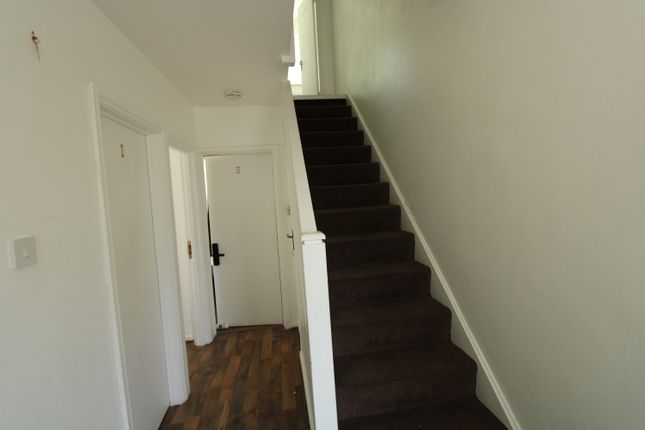 7, Rathmell Drive, London photo 2
