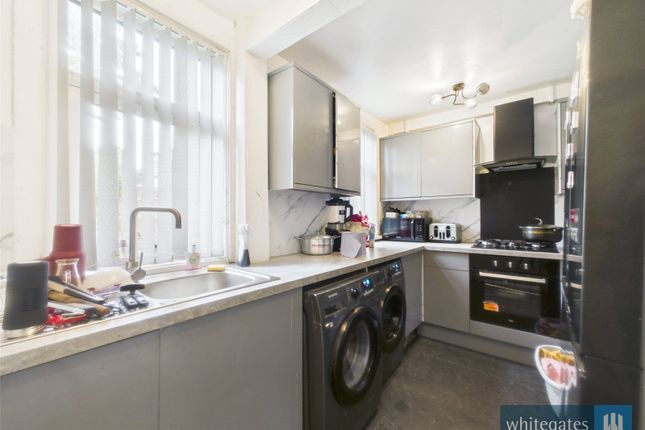 20, Arthur Avenue, West Yorkshire photo 3