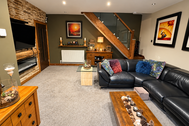 Parkhill Road, Burntwood photo 3