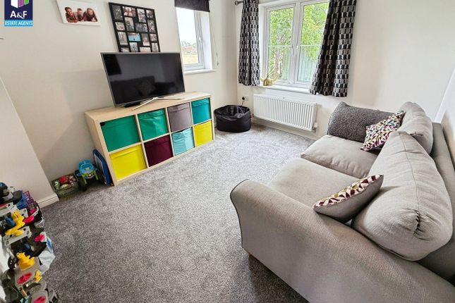 9, Mercia Close, Highbridge photo 2