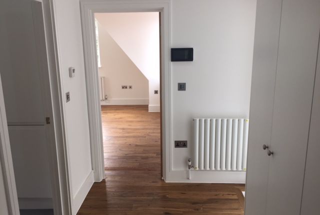 Flat for sale in Baston Road, Hayes