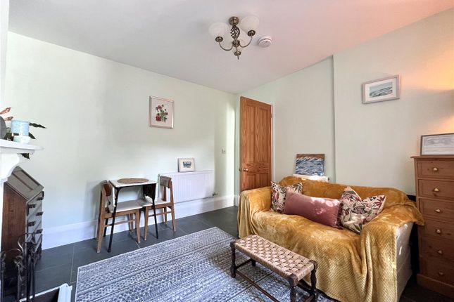 33, West Street, Somerset photo 4