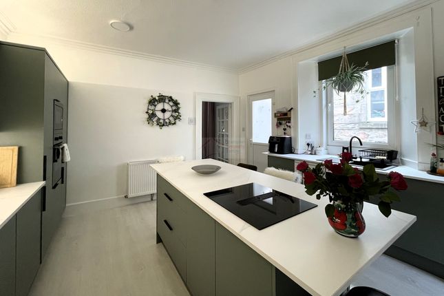 91a, Forres photo 4