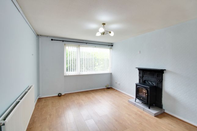 Thumbnail Flat to rent in 67 Windsor Road, Huyton, Liverpool