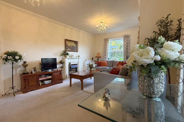 Chelmer Lodge, New London Road, Chelmsford photo 5