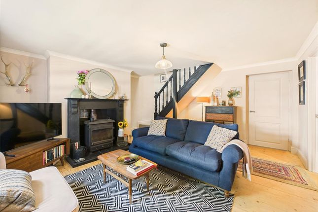 12 Castle Street, Cardigan photo 3