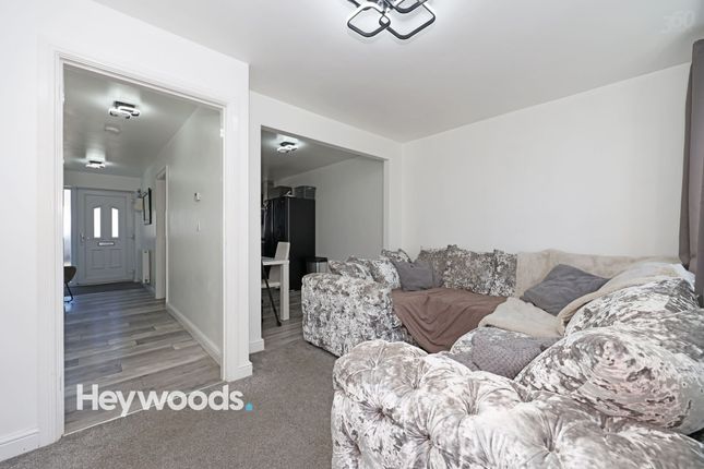 25 Station Road, Newcastle photo 3