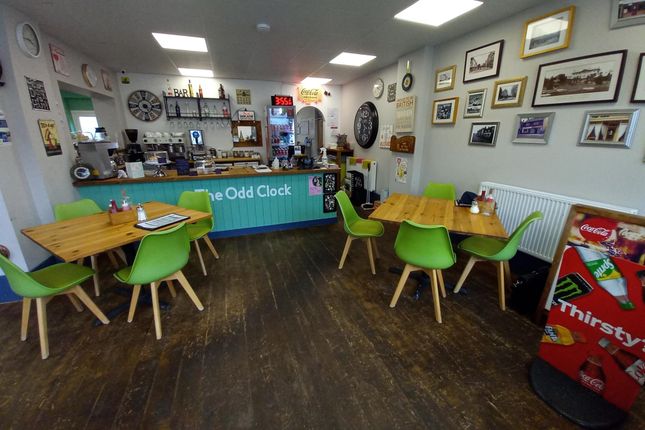 Thumbnail Restaurant/cafe for sale in Cafe &amp; Sandwich Bars LE13, Leicestershire
