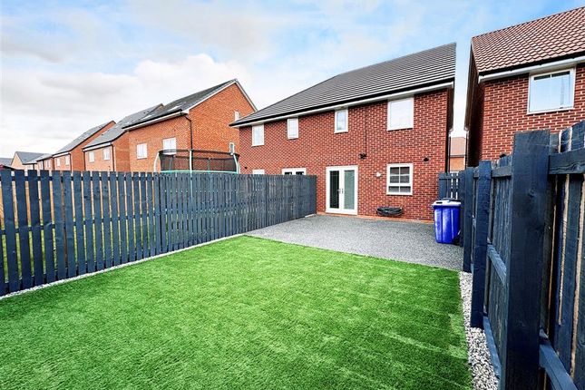 25, Riverside Lane, DONCASTER photo 2