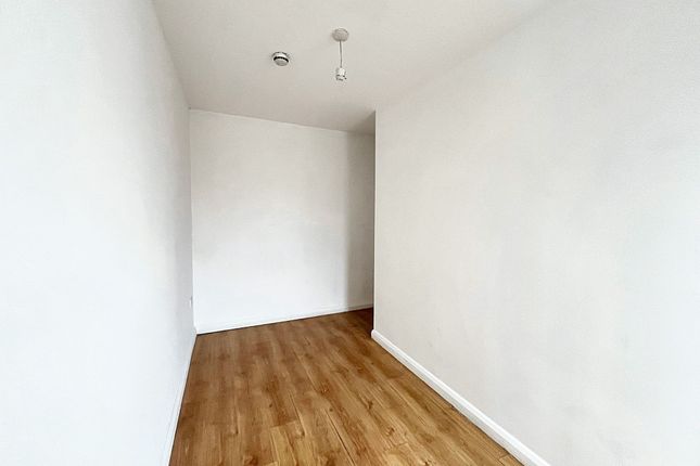 Flat 7, 93a Week Street, Maidstone photo 2