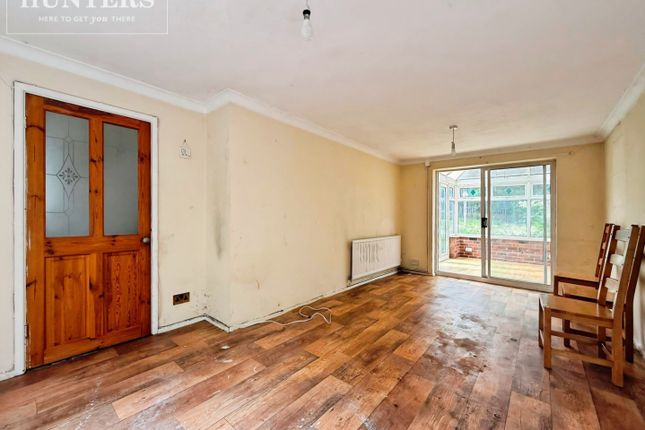 88, Grange Road, Barnsley photo 2