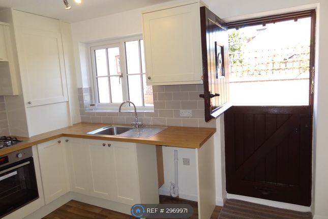 Cluster Court, Joseph St, Belper photo 3