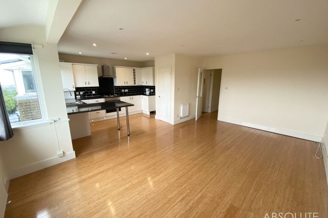 10 Ocean View Crescent, Brixham photo 2