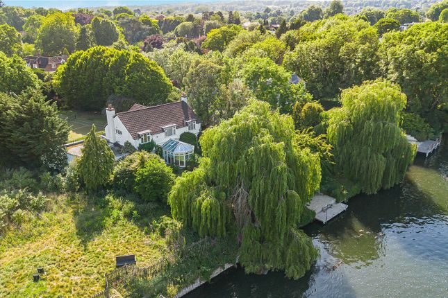 River House,, Quarrywood Road, Berkshire photo 4