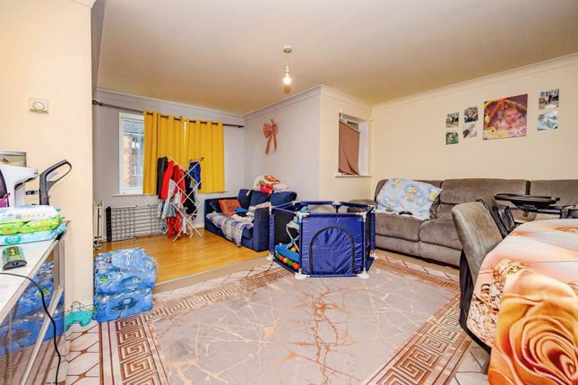 85, Orchid Close, Bedfordshire photo 2