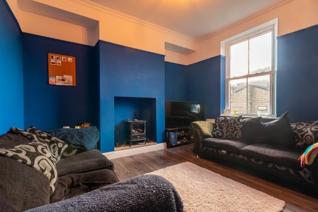 38, Mill Street, Bradford photo 2